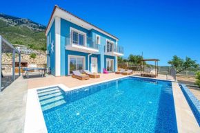 Villa Ble by Villa Plus